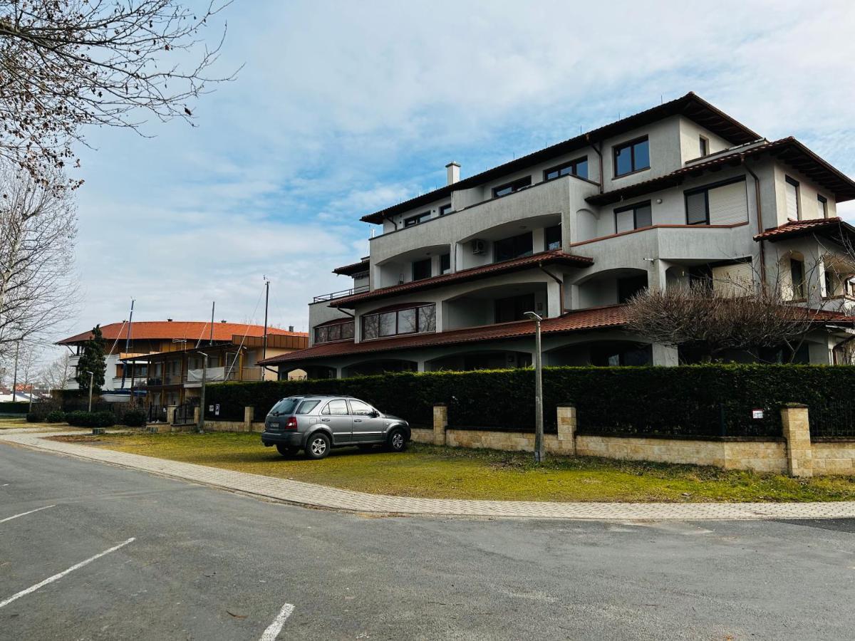 Pannaroza Apartman Balatonlelle Dış mekan fotoğraf